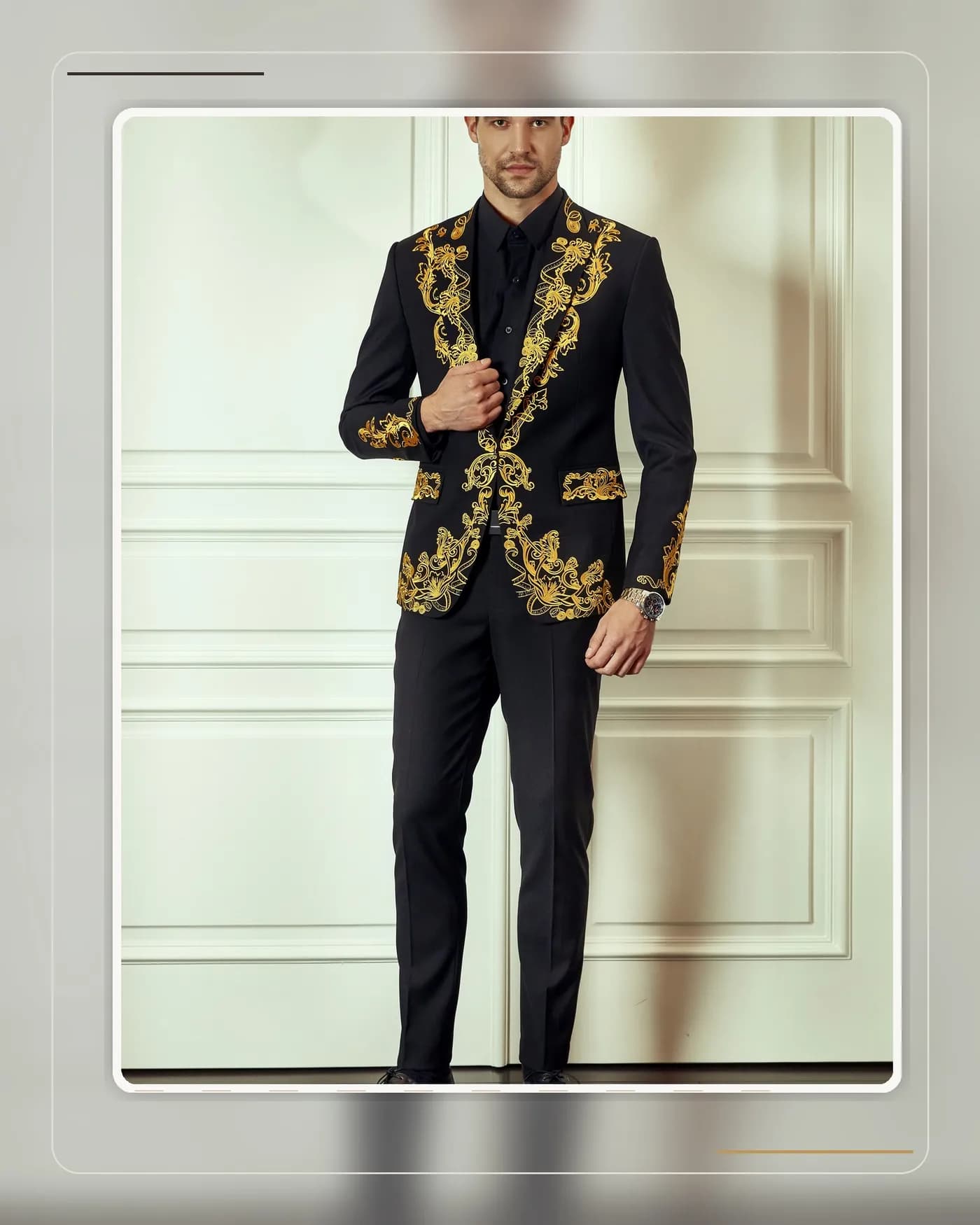 Đôi giày patent leather đen bóng phối cùng bộ tuxedo trong dịp black tie