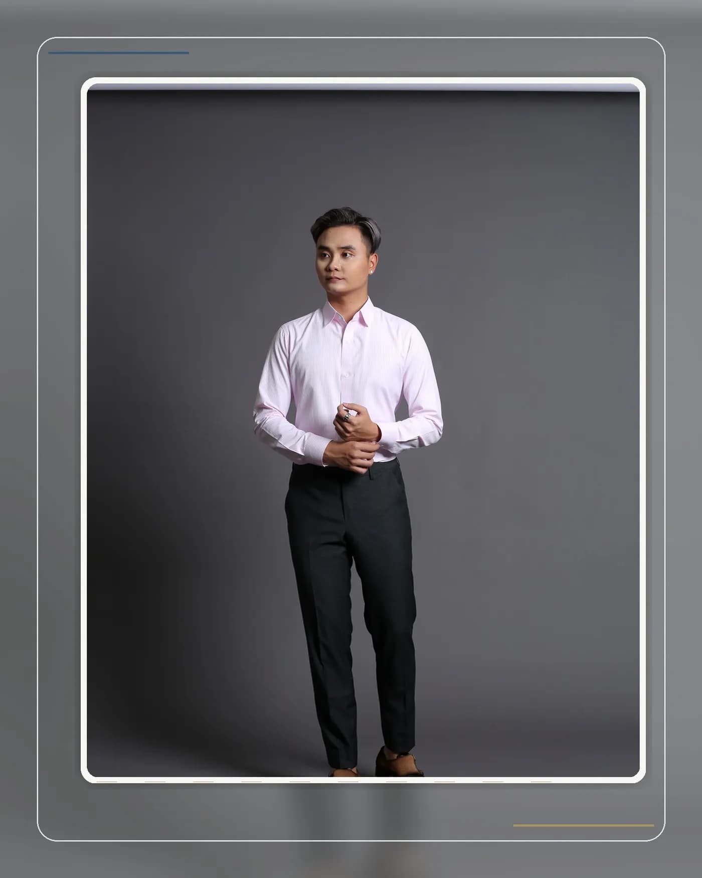 Cận cảnh cà vạt bản vừa phối cùng ve áo suit hiện đại chuẩn tỷ lệ