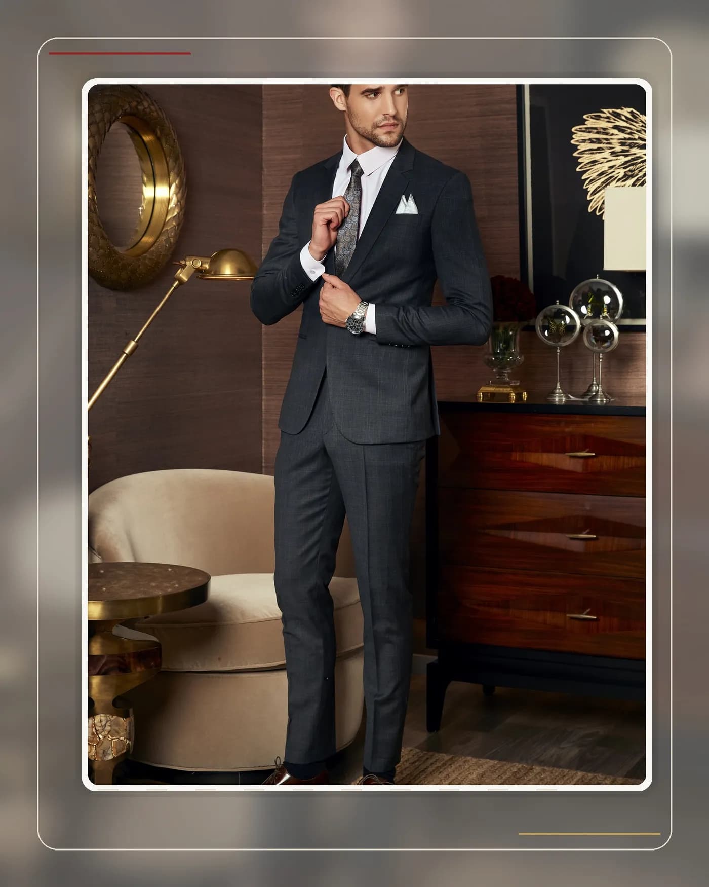 Bộ suit may đo đa dụng của Mon Amie có thể mặc trong nhiều ngữ cảnh từ công việc đến tiệc tối