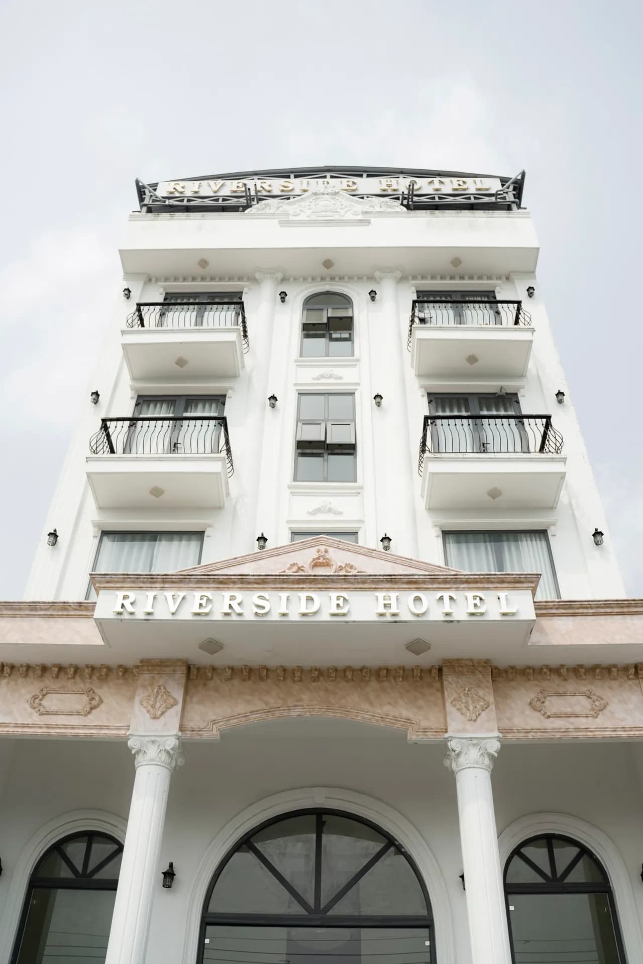 Đồng phục Đội Bóng Đồng Tháp — Mon Amie