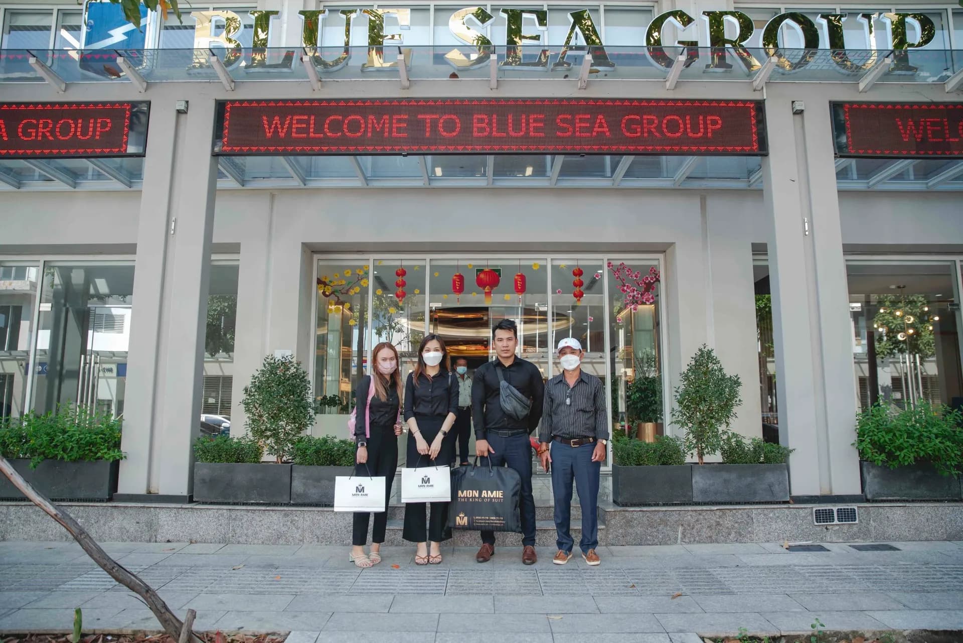 Đồng phục Blue Sea Group — Mon Amie