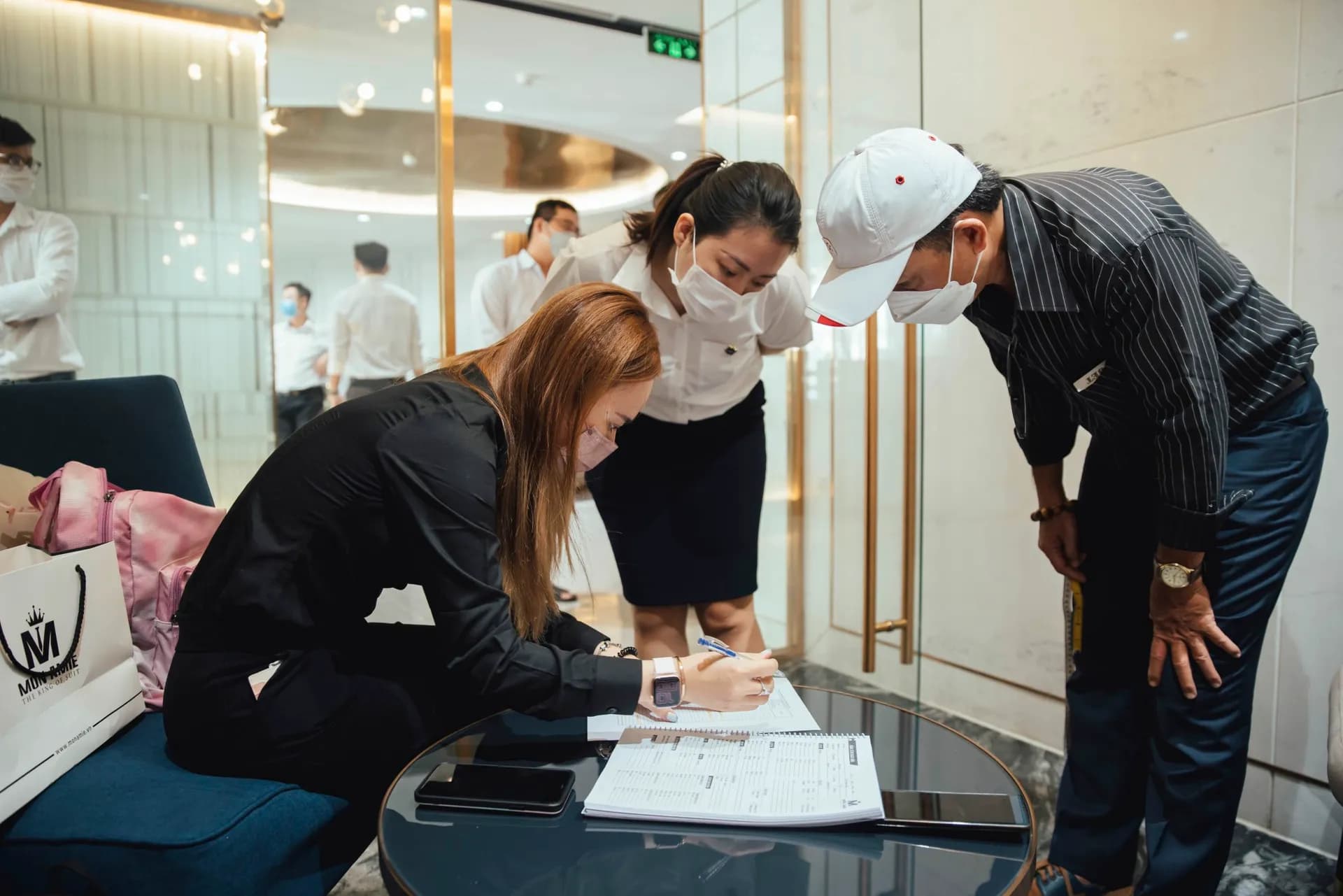 Đồng phục Blue Sea Group — Mon Amie
