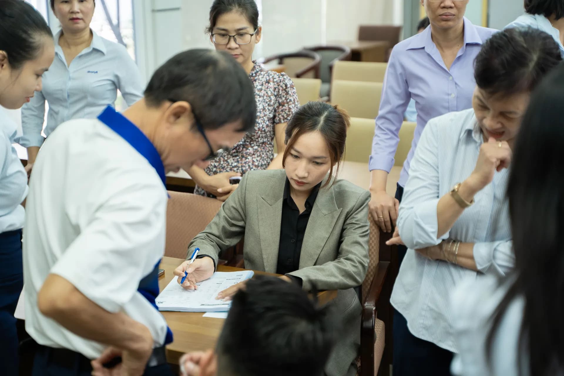 Đồng phục Dịch Vụ Công Ích Q4 — Mon Amie