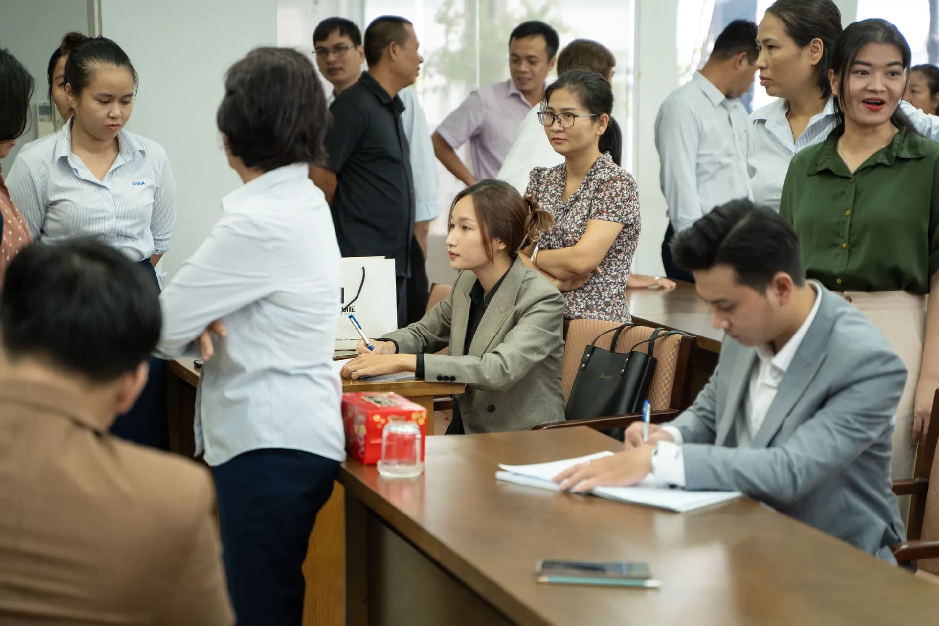 Đồng phục Dịch Vụ Công Ích Q4 — Mon Amie
