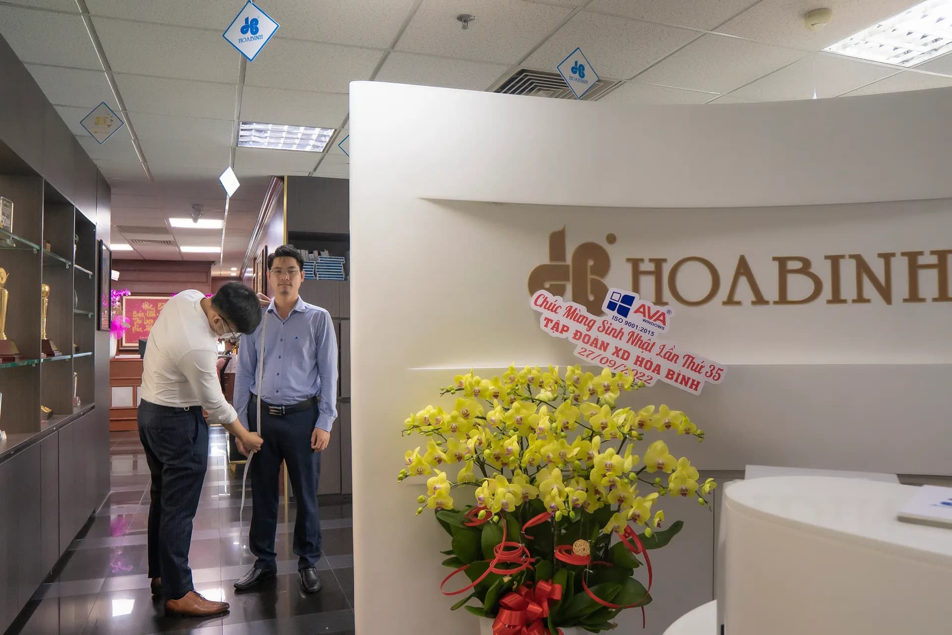 Đồng phục Hòa Bình — Mon Amie