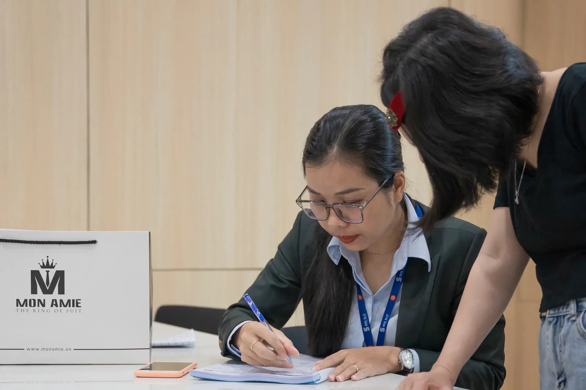 Đồng phục Newtecons — Mon Amie