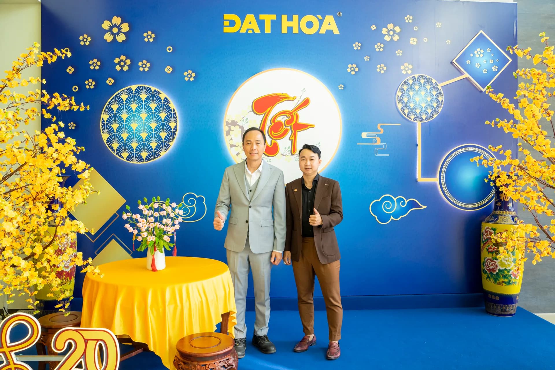Đồng phục Nhựa Đạt Hòa