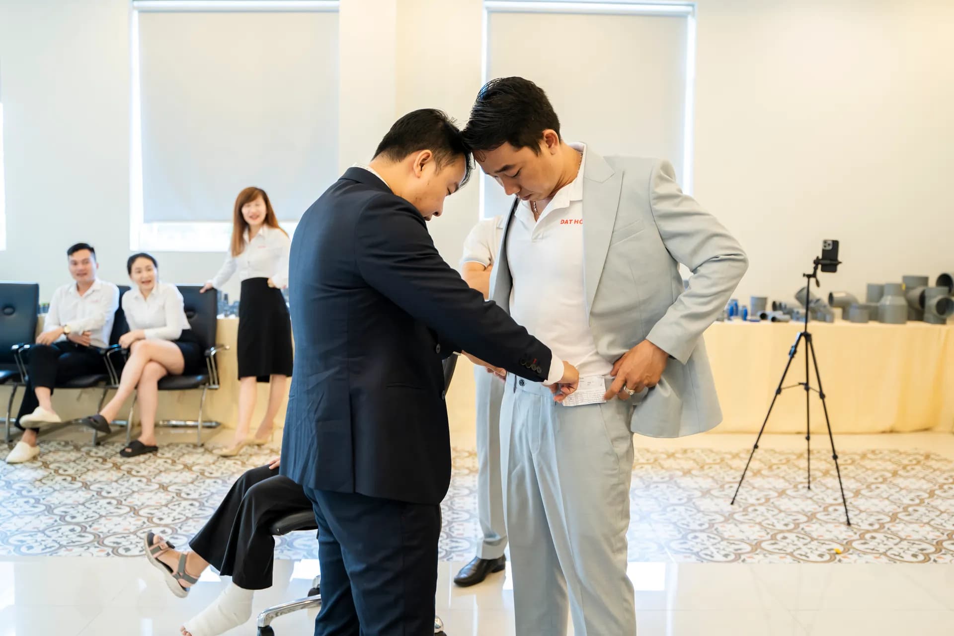 Đồng phục Nhựa Đạt Hòa — Mon Amie