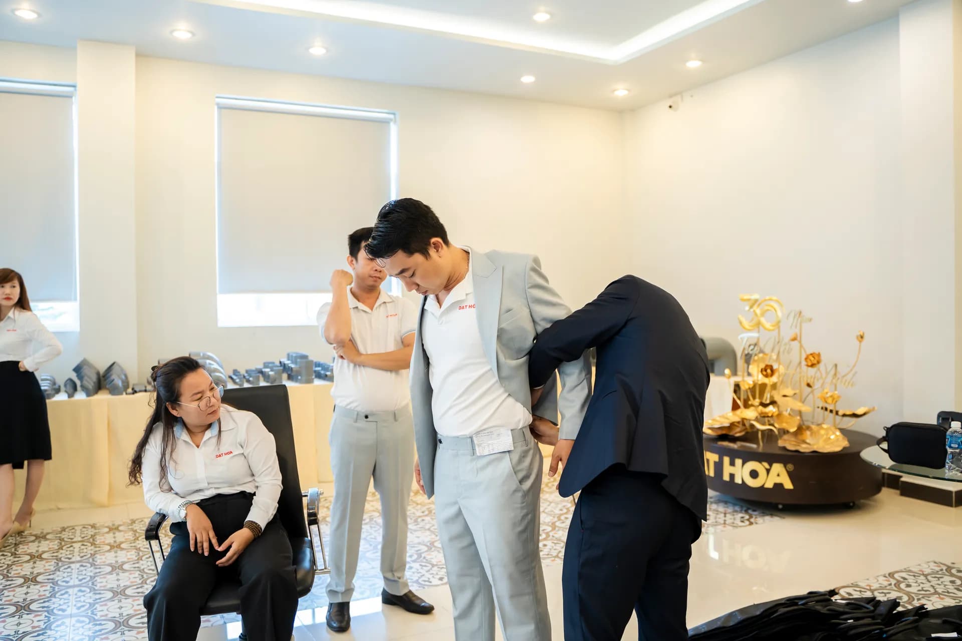 Đồng phục Nhựa Đạt Hòa — Mon Amie