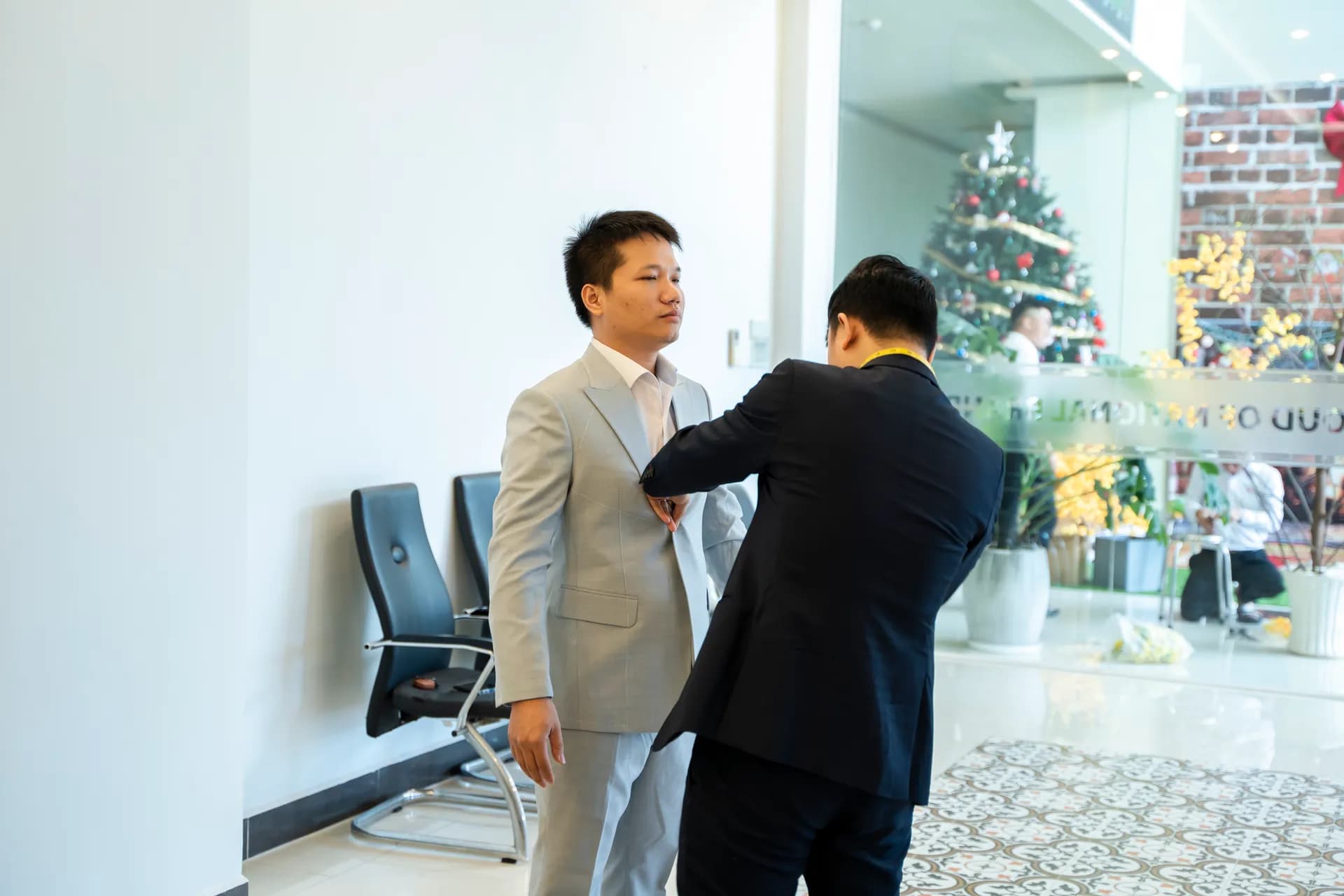 Đồng phục Nhựa Đạt Hòa — Mon Amie