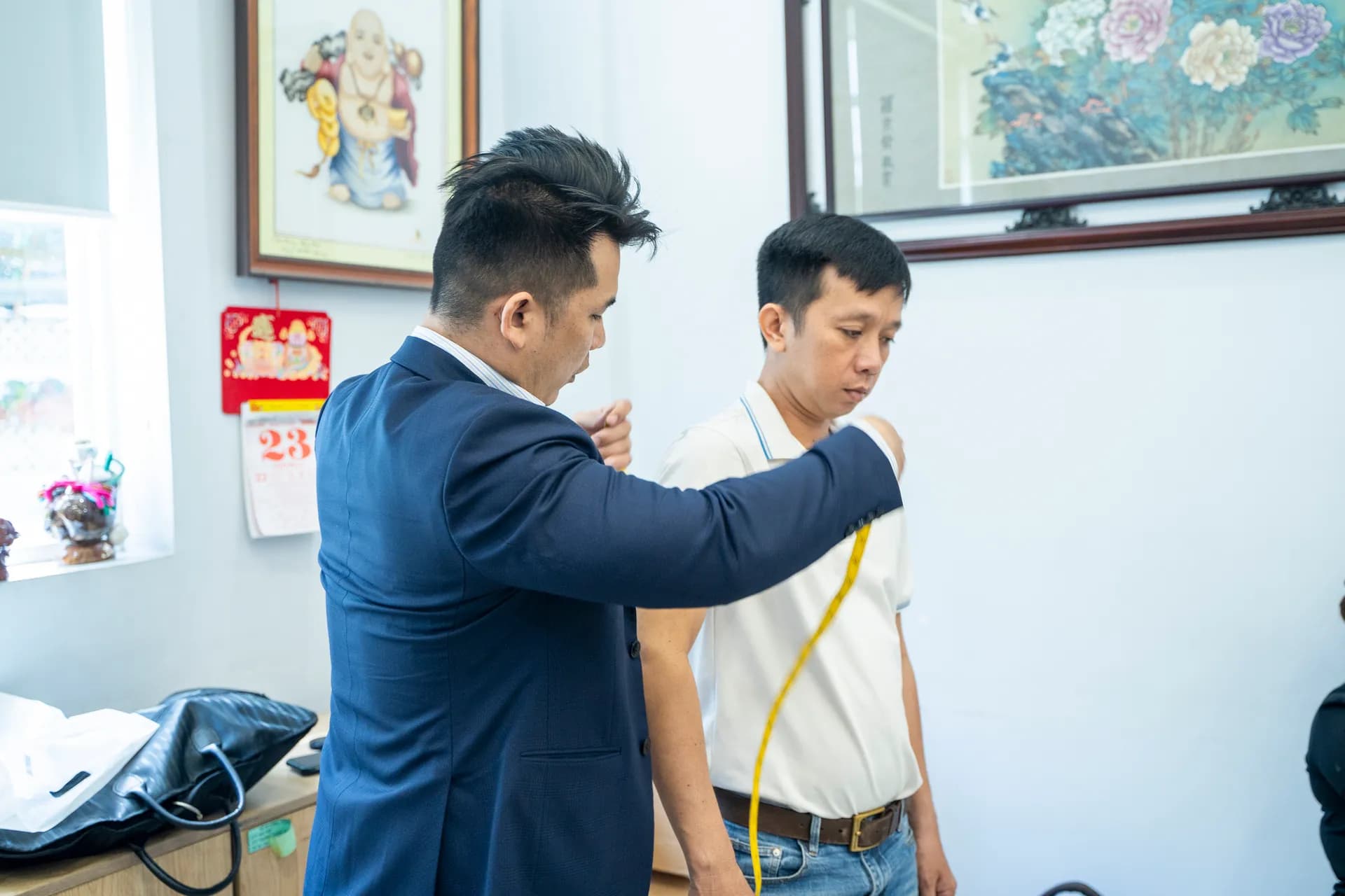 Đồng phục Nhựa Đạt Hòa — Mon Amie