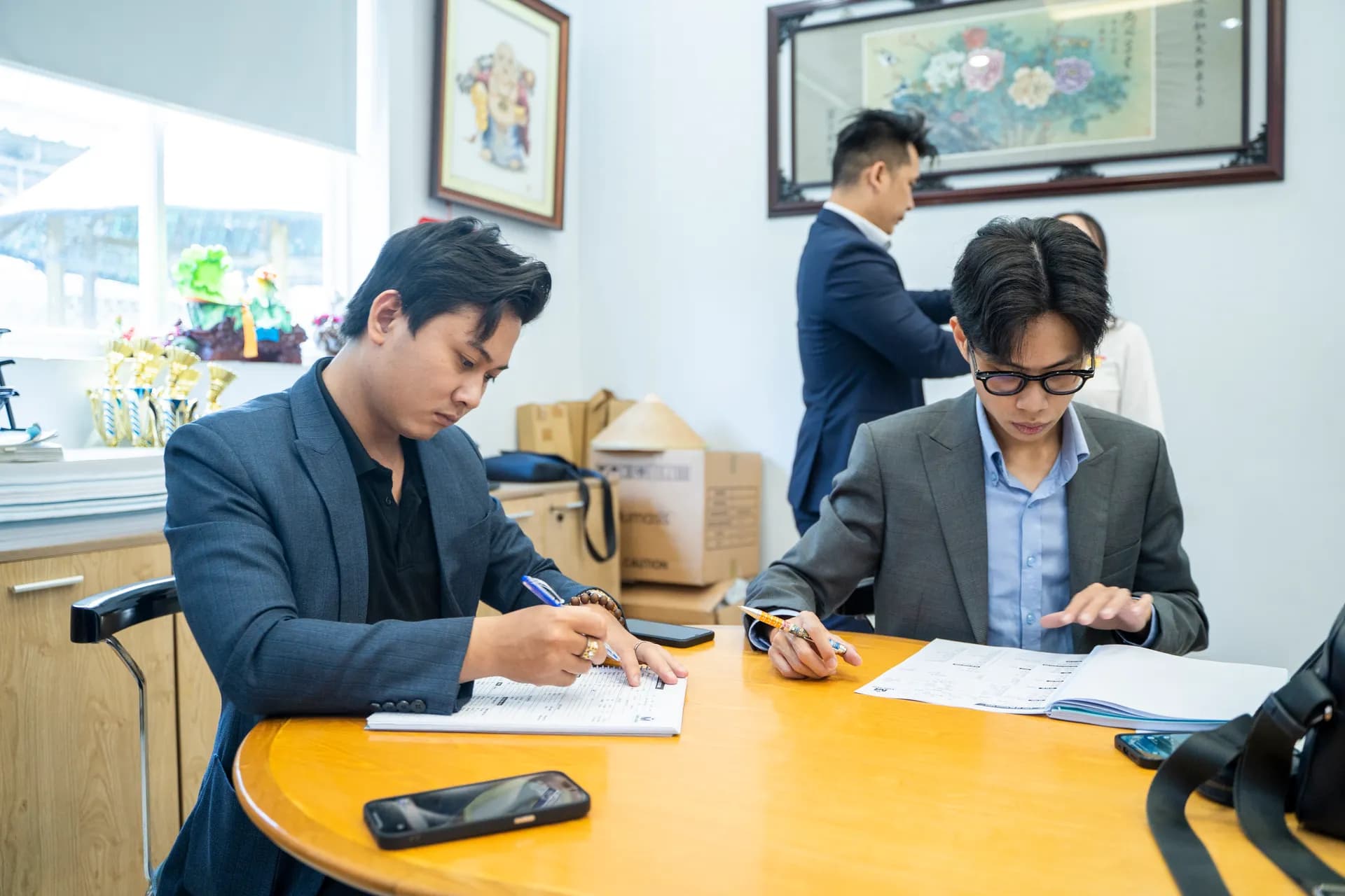 Đồng phục Nhựa Đạt Hòa — Mon Amie