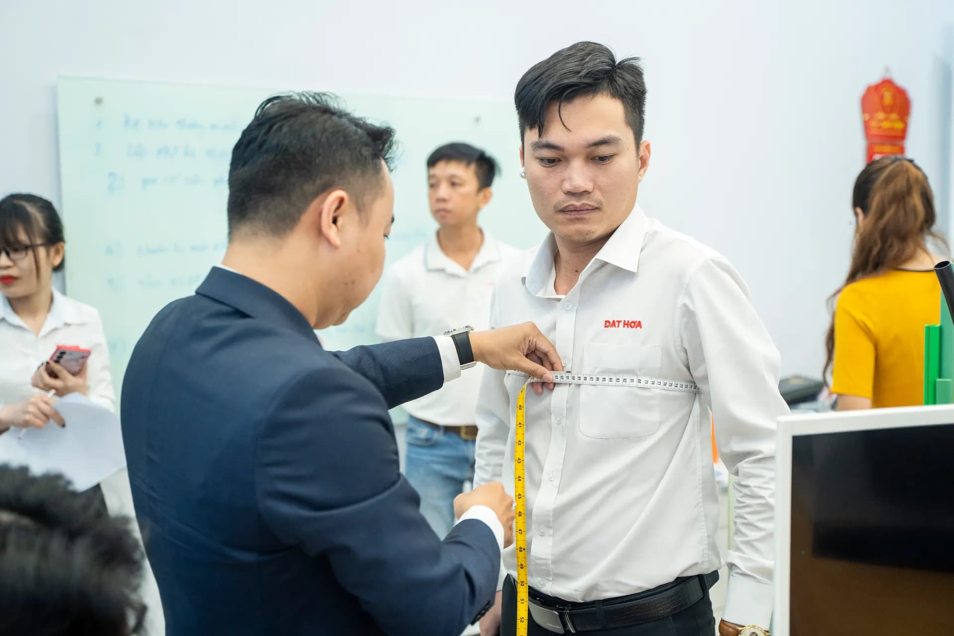 Đồng phục Nhựa Đạt Hòa — Mon Amie