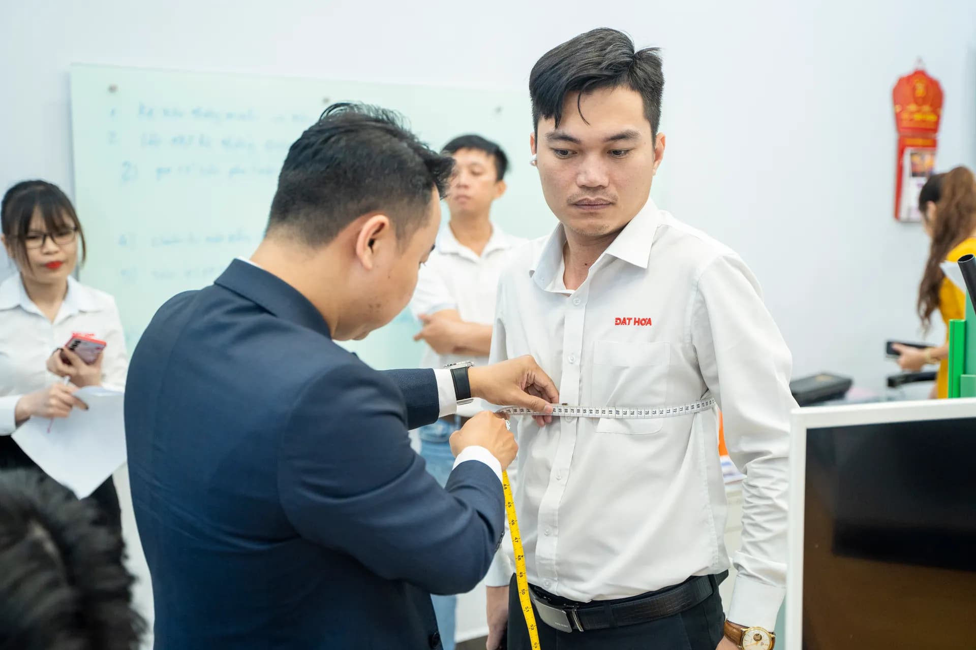 Đồng phục Nhựa Đạt Hòa — Mon Amie