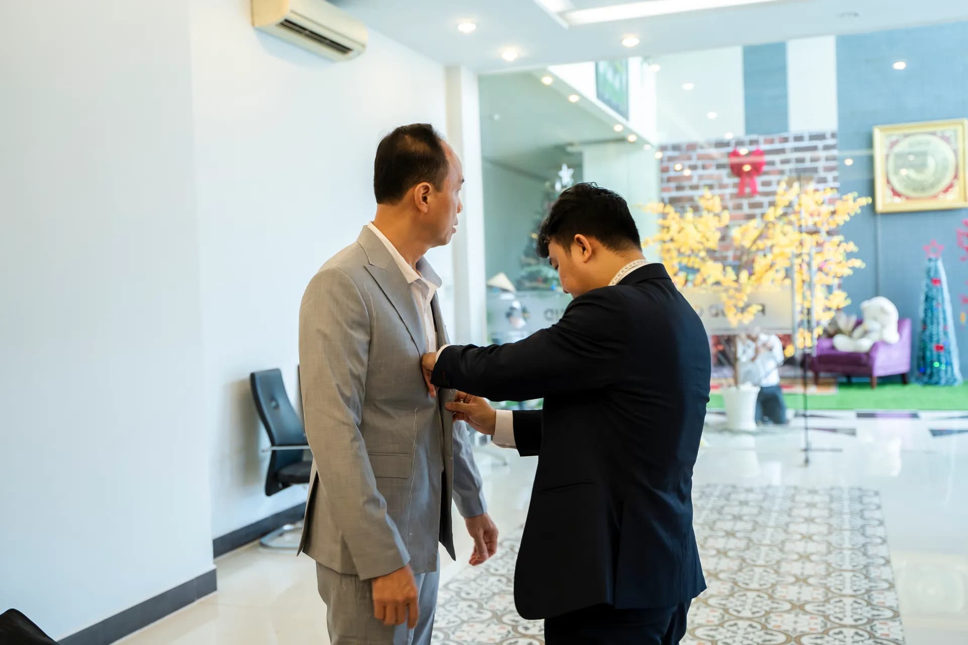 Đồng phục Nhựa Đạt Hòa — Mon Amie