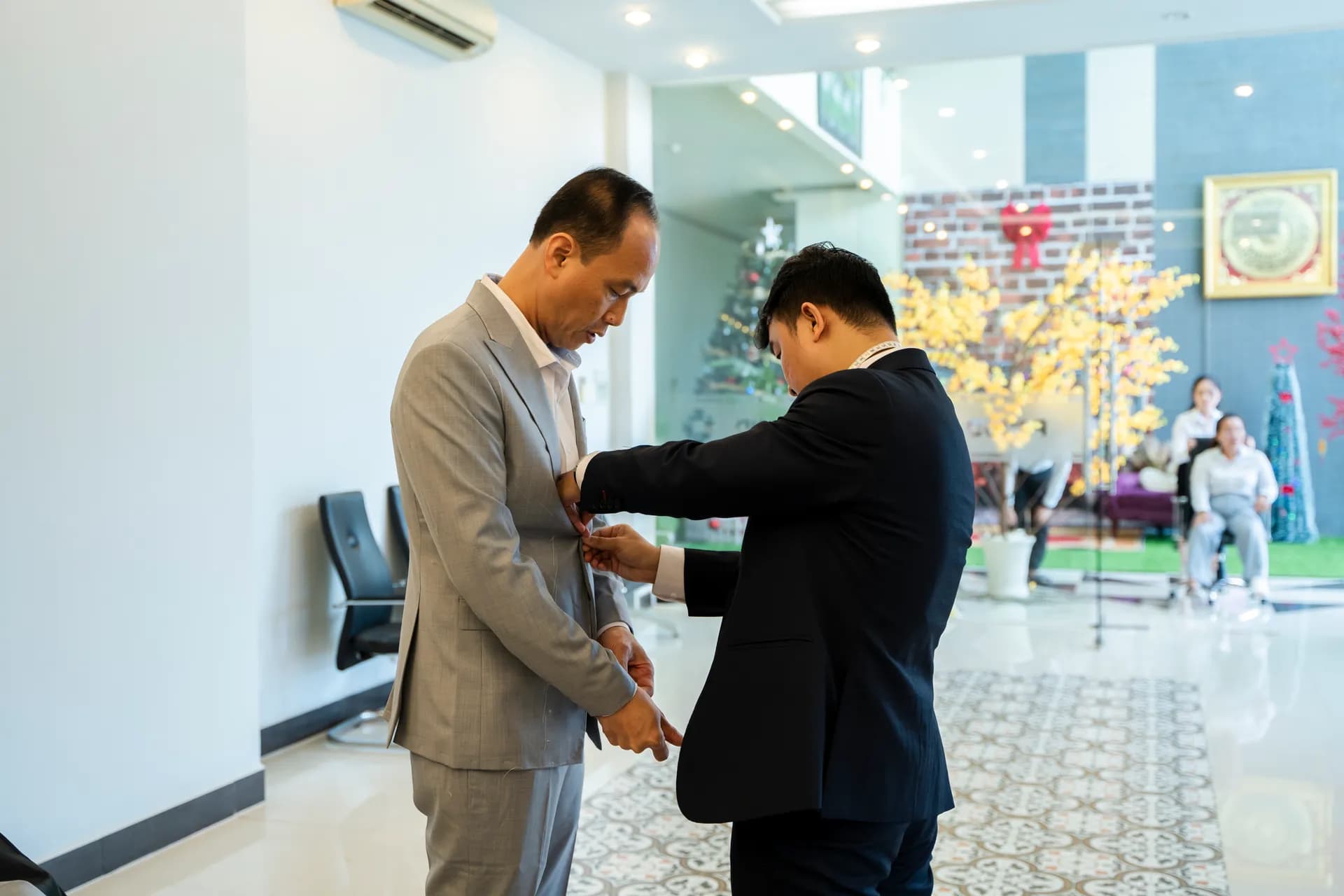 Đồng phục Nhựa Đạt Hòa — Mon Amie