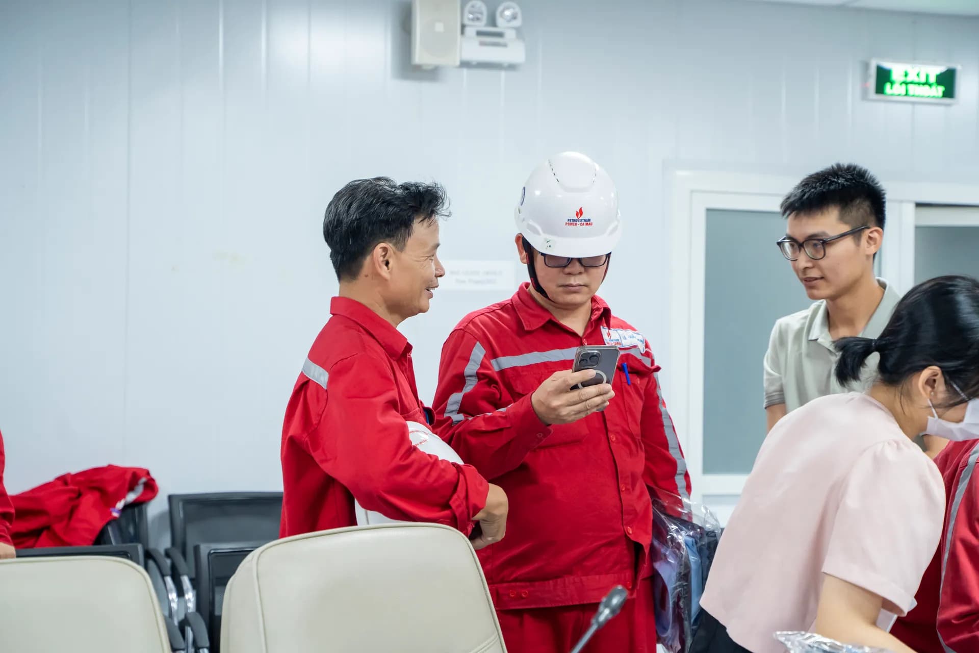 Đồng phục Petro Nhơn Trạch — Mon Amie