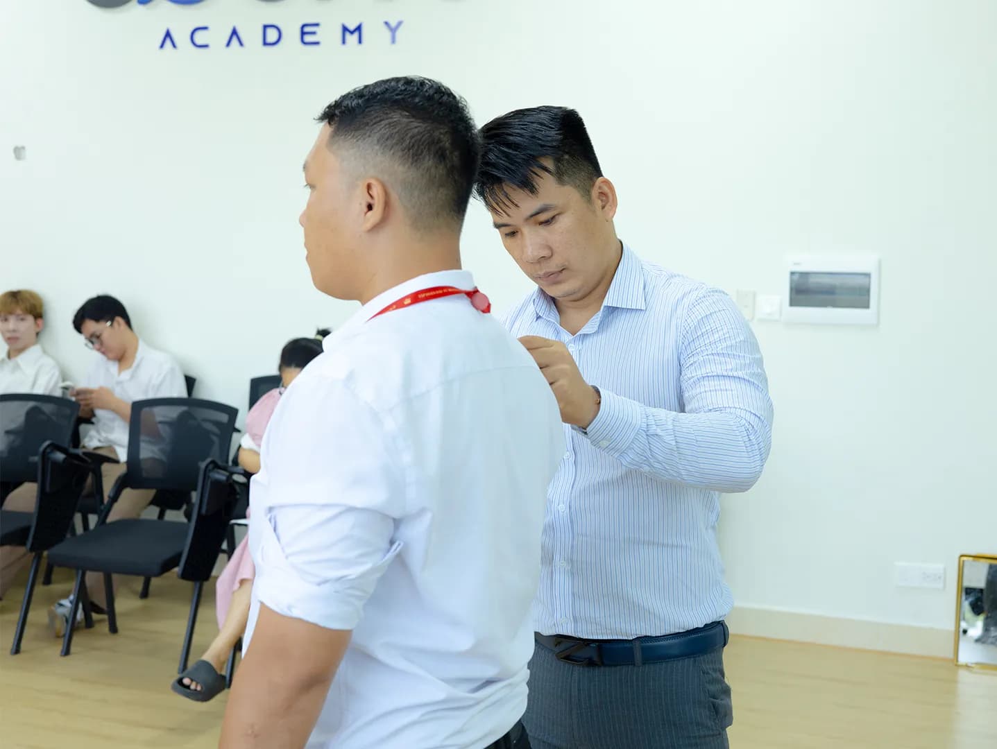 Đồng phục Royal Group — Mon Amie