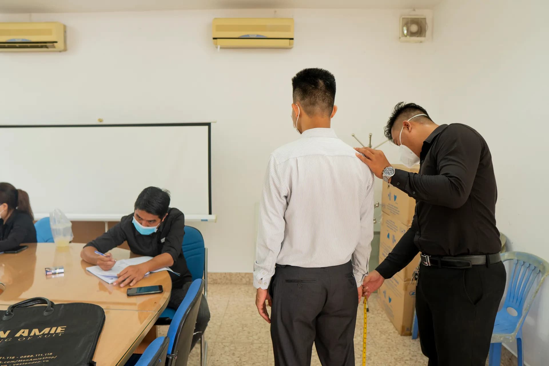 Đồng phục Sơn Hải Âu — Mon Amie