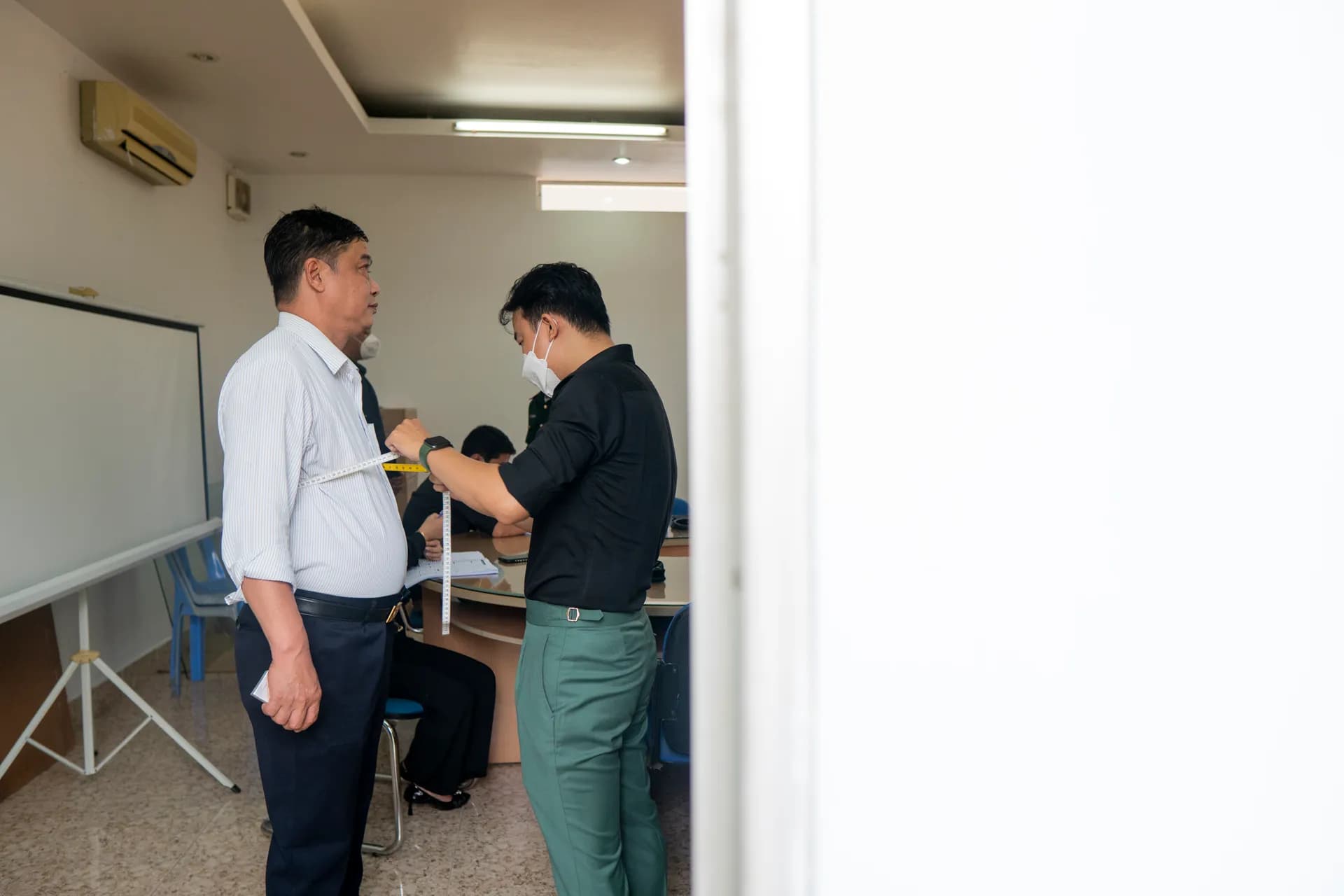 Đồng phục Sơn Hải Âu — Mon Amie