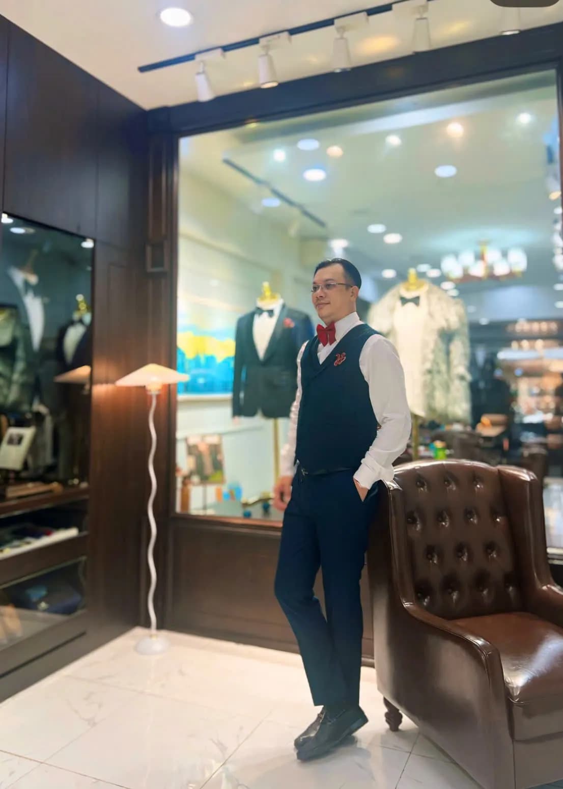 Phóng sự tại showroom — Mon Amie
