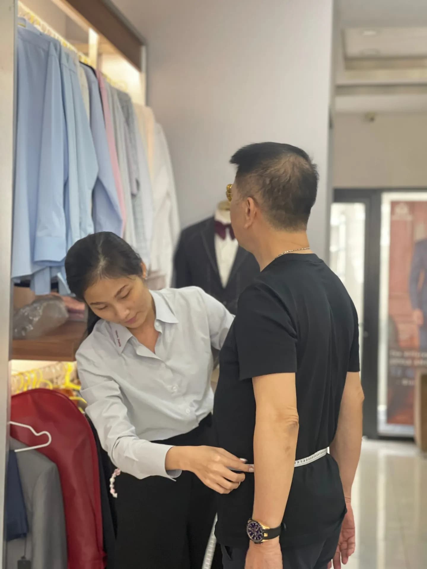 Phóng sự tại showroom — Mon Amie
