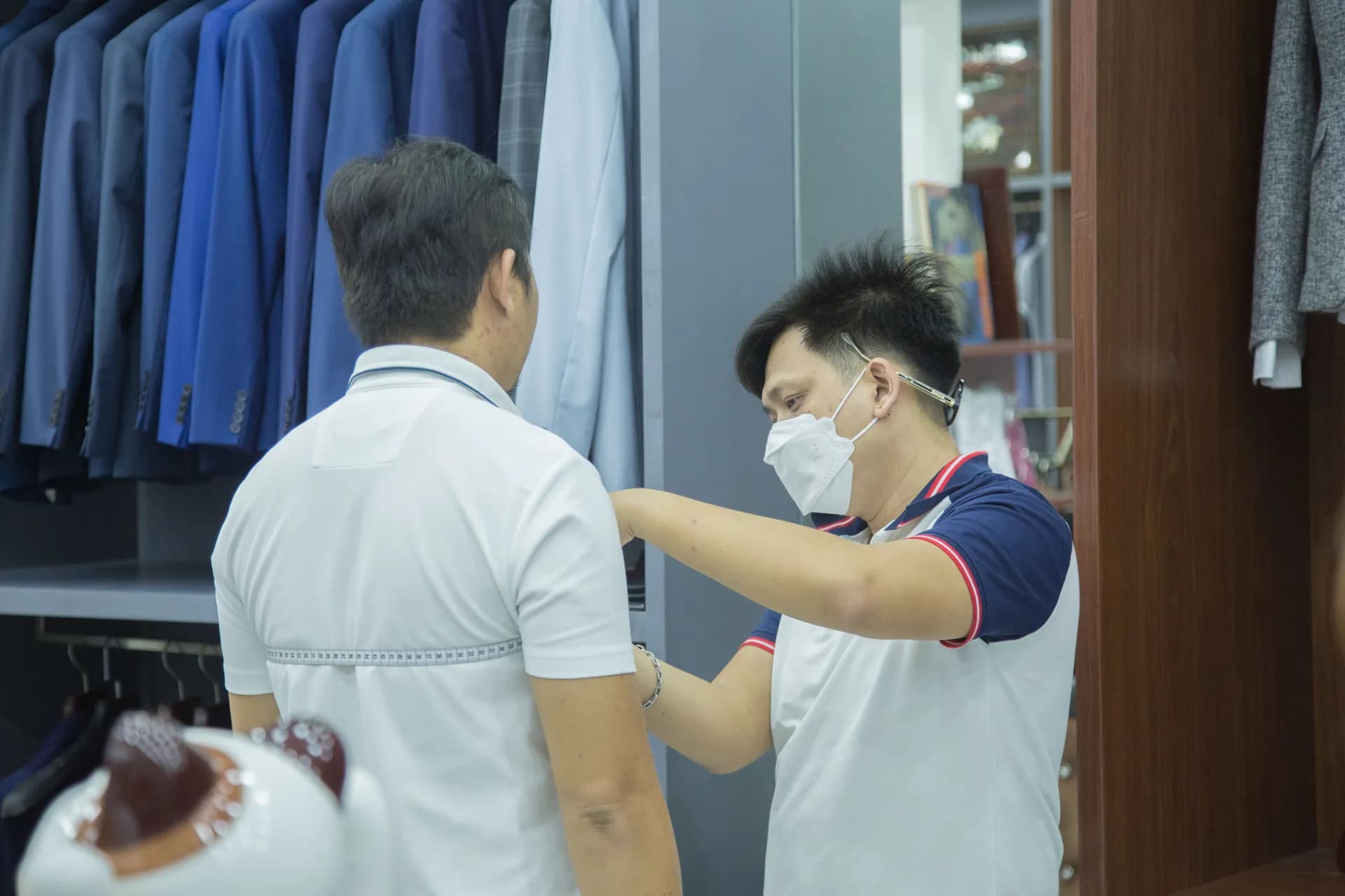 Phóng sự tại showroom — Mon Amie