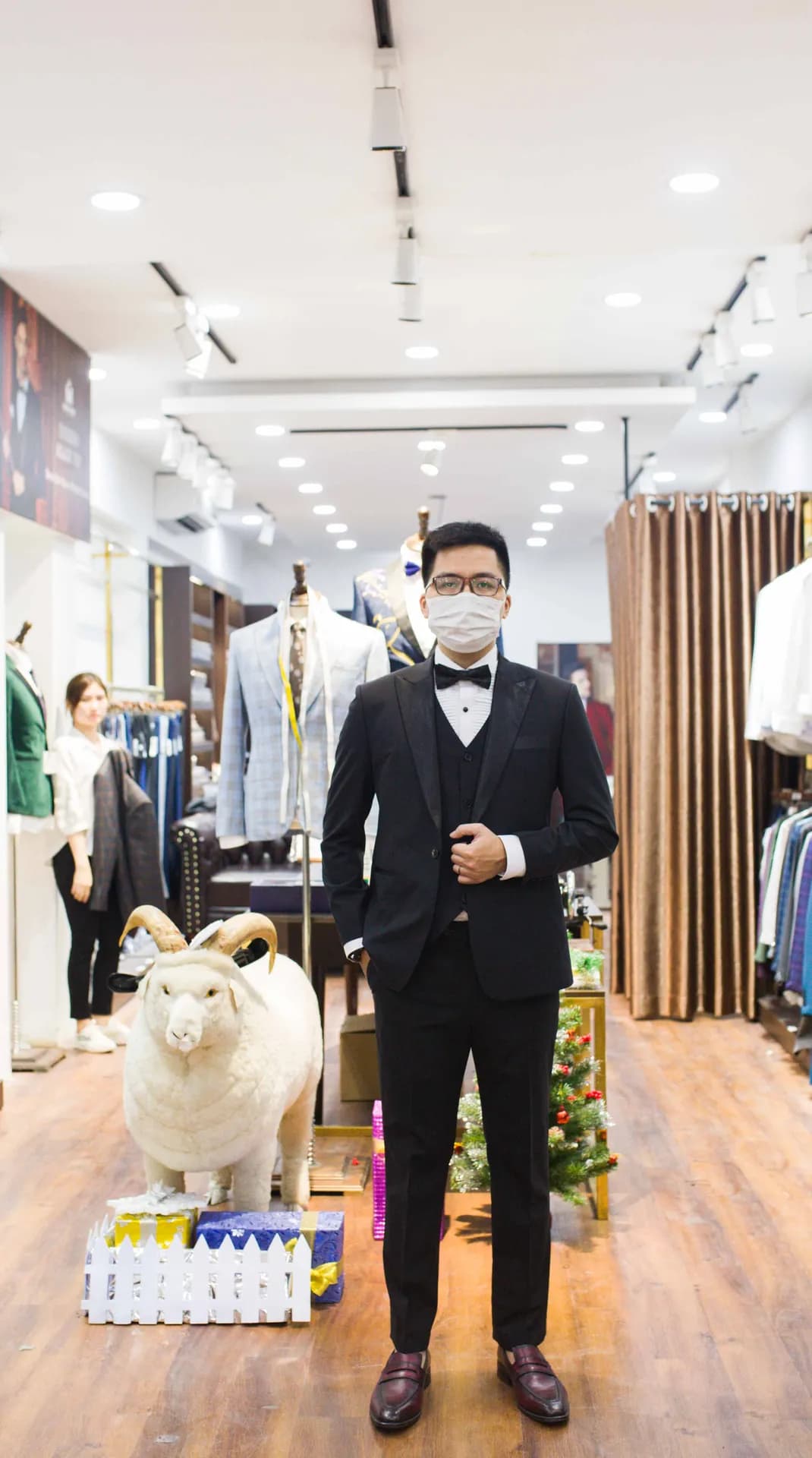 Phóng sự tại showroom — Mon Amie