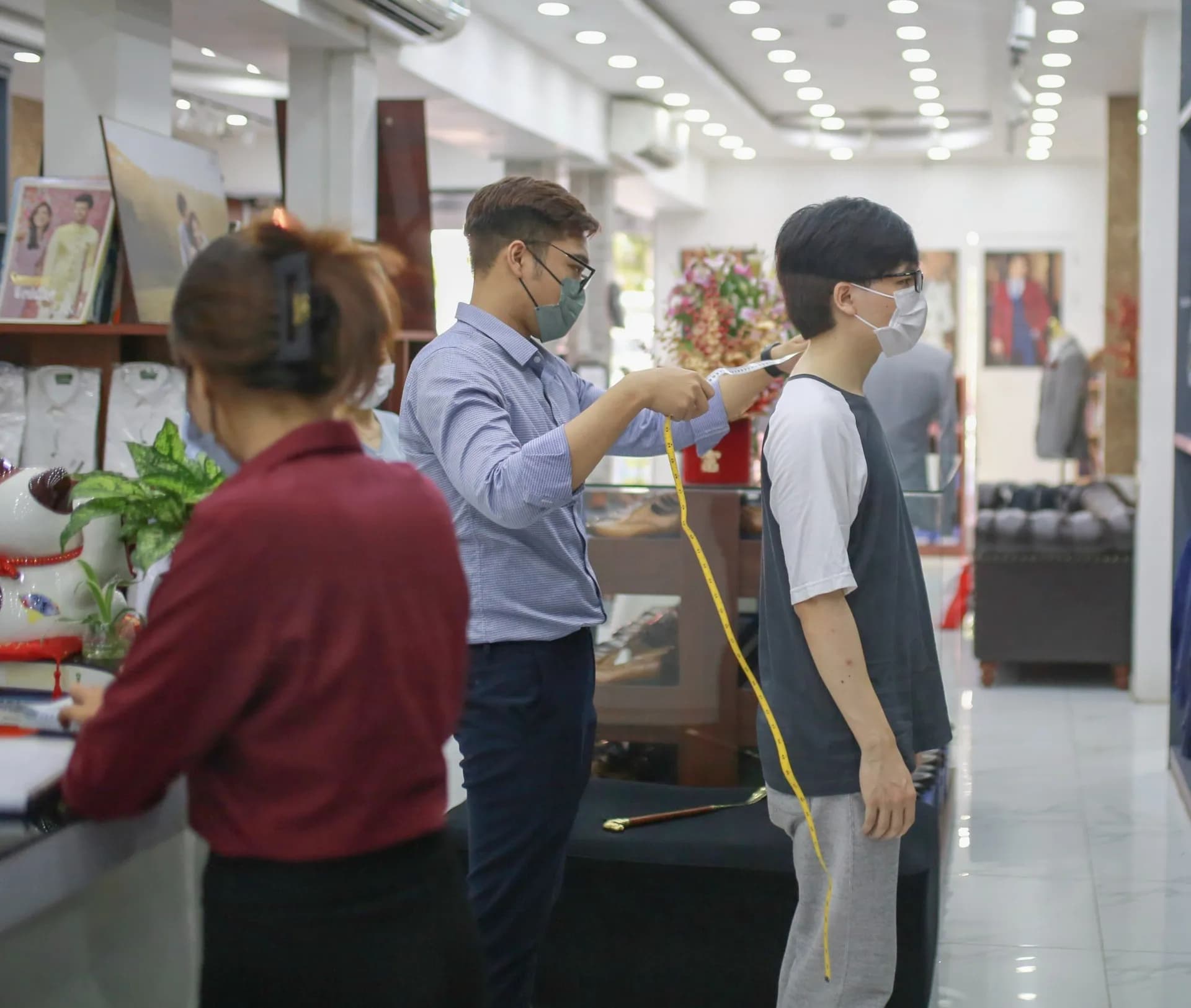 Phóng sự tại showroom — Mon Amie