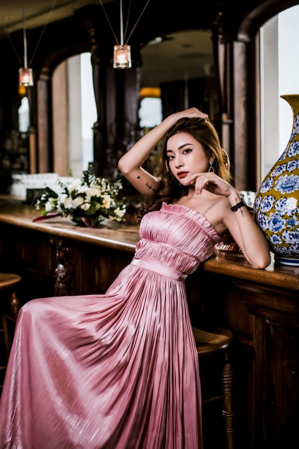 Quý Ông Rooftop Sài Gòn — Mon Amie