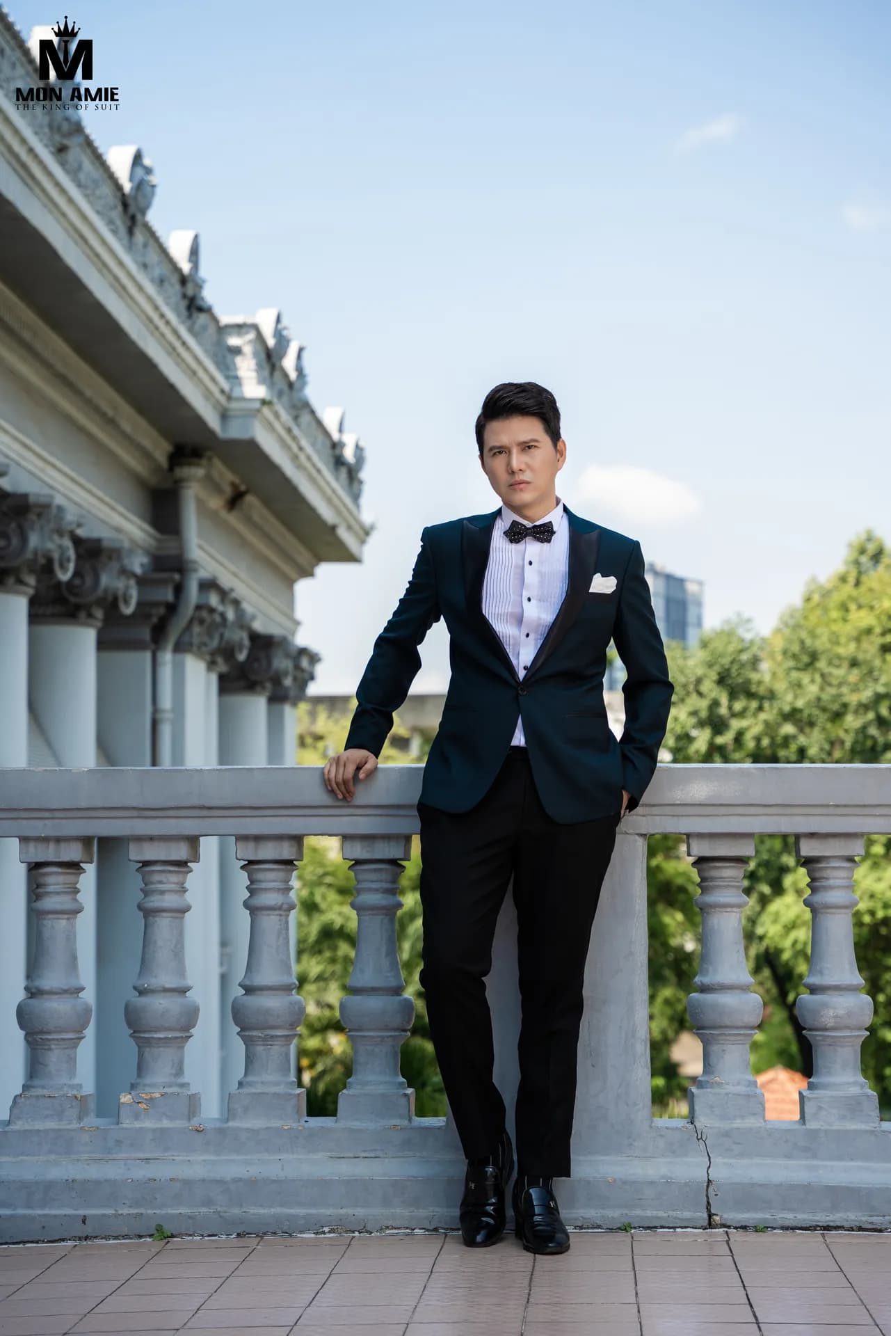 Quý ông Bảo Tàng — Mon Amie