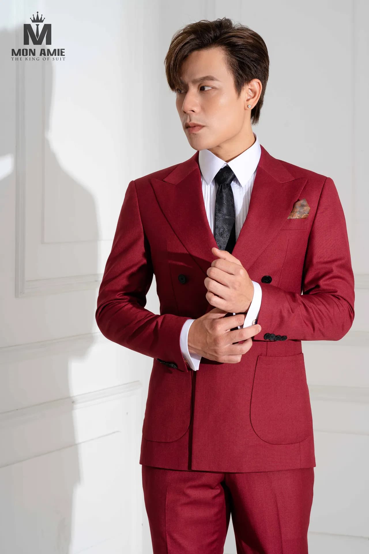 Sắc Màu Studio — Mon Amie