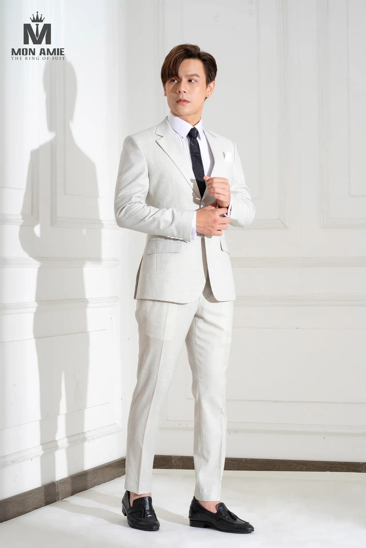 Sắc Màu Studio — Mon Amie
