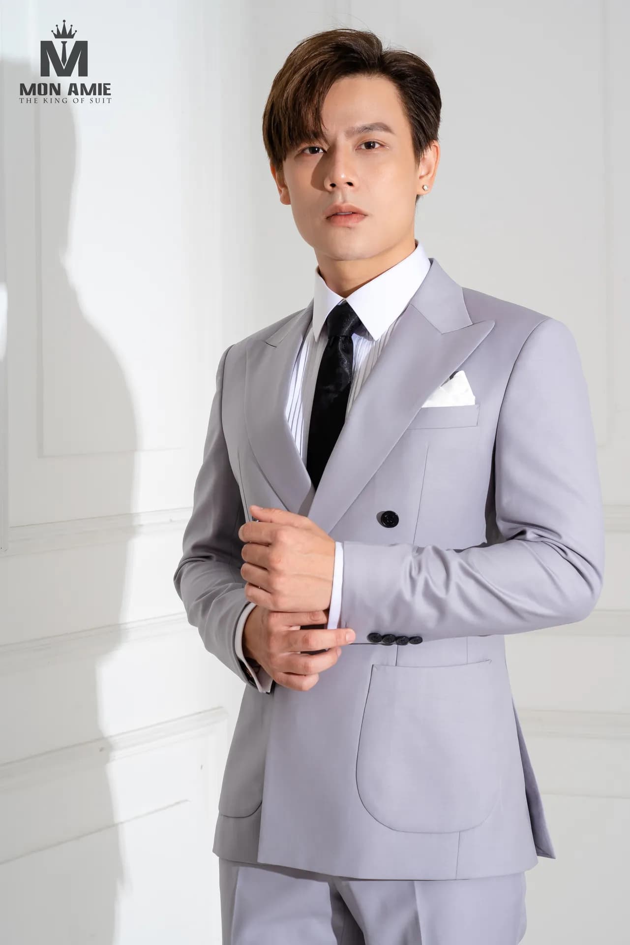 Sắc Màu Studio — Mon Amie