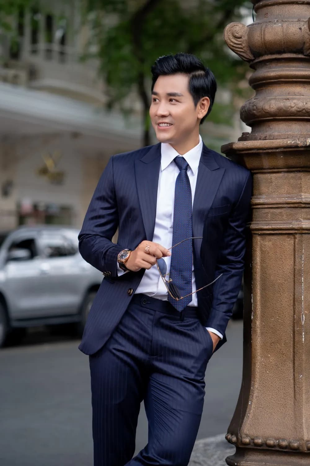 Sắc màu phố thị — Mon Amie