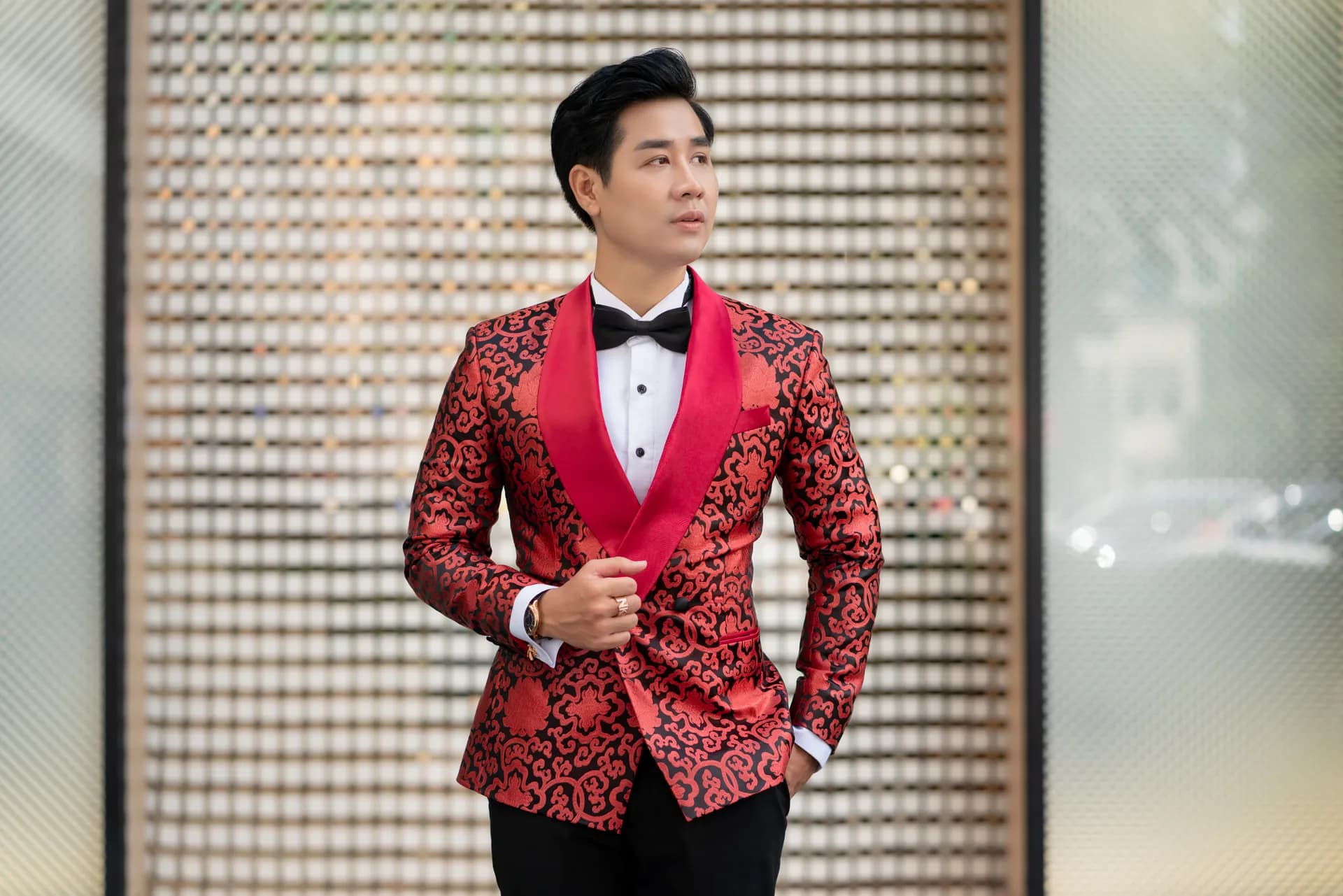 Sắc màu phố thị — Mon Amie
