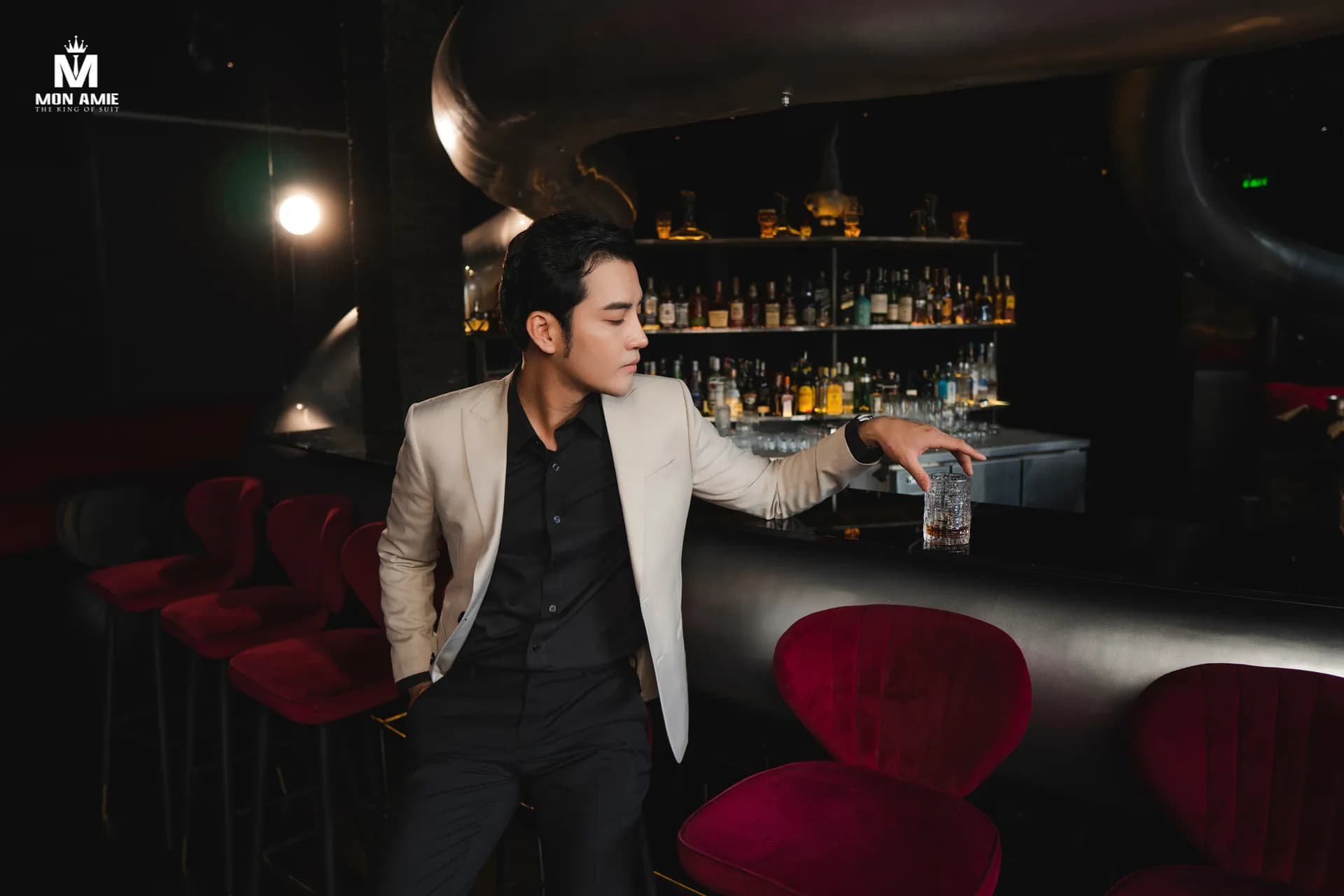 Studio & Phố Sài Gòn 2022 — Mon Amie