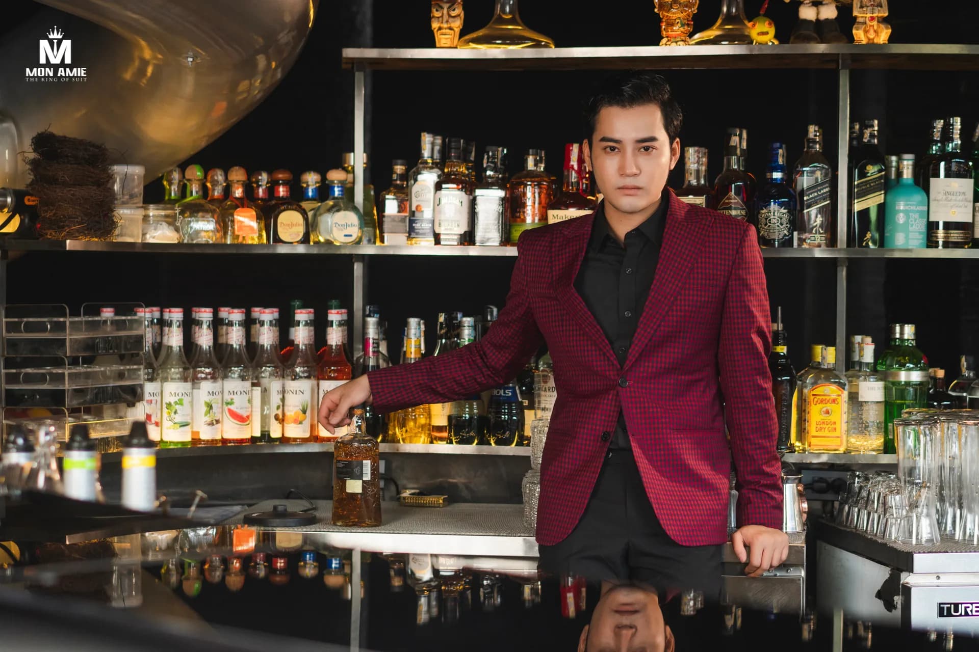 Studio & Phố Sài Gòn 2022 — Mon Amie