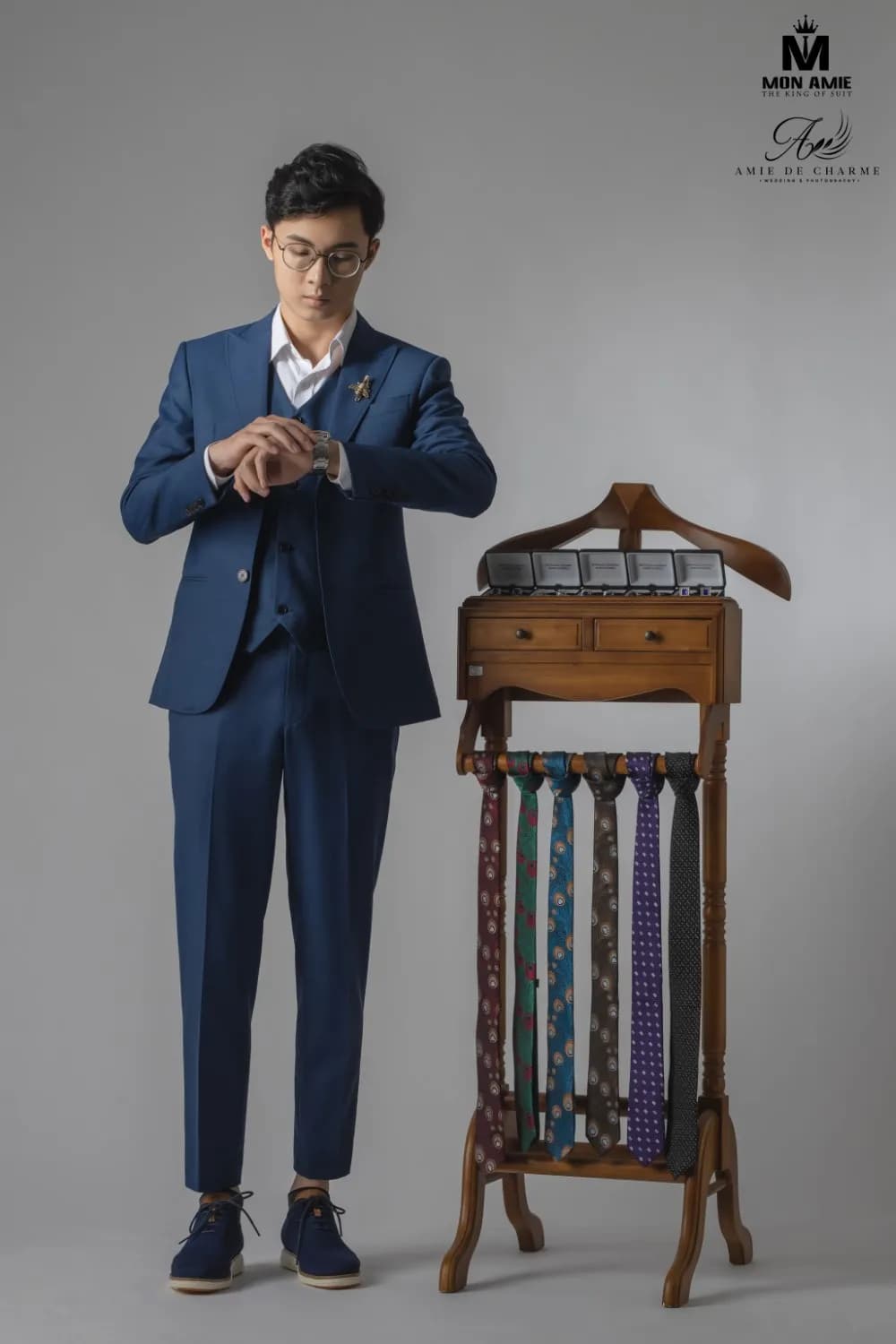 Suit Ba Mảnh Bốn Sắc — Mon Amie