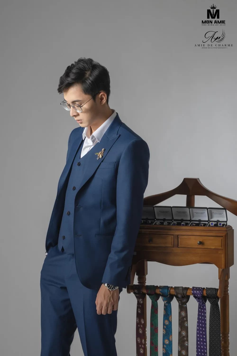 Suit Ba Mảnh Bốn Sắc — Mon Amie