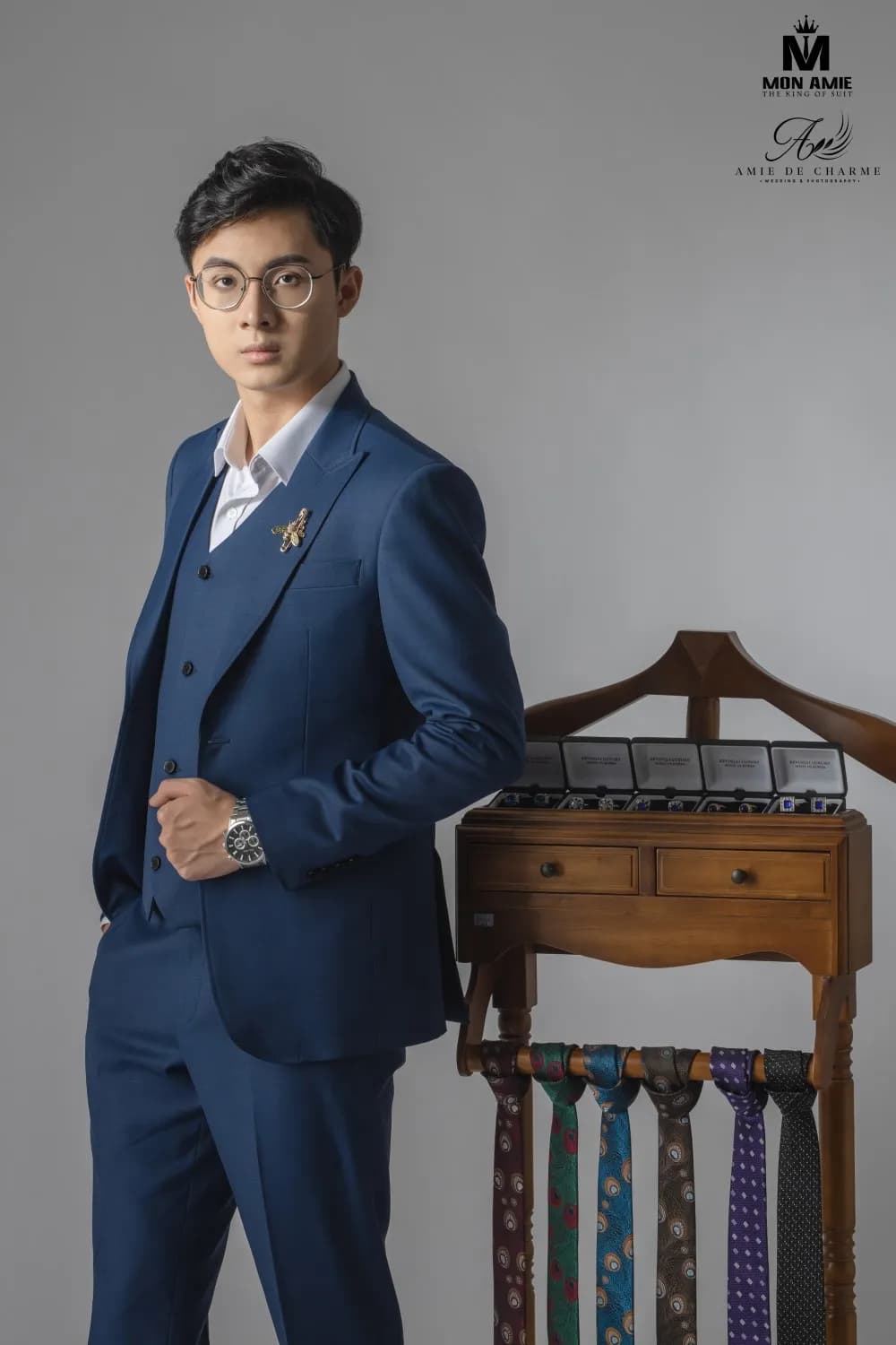 Suit Ba Mảnh Bốn Sắc — Mon Amie