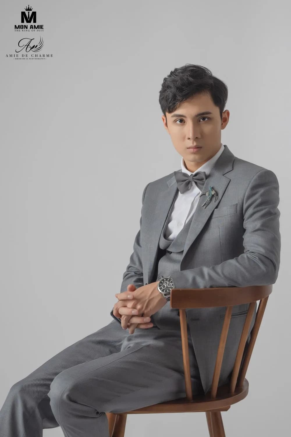 Suit Ba Mảnh Bốn Sắc — Mon Amie