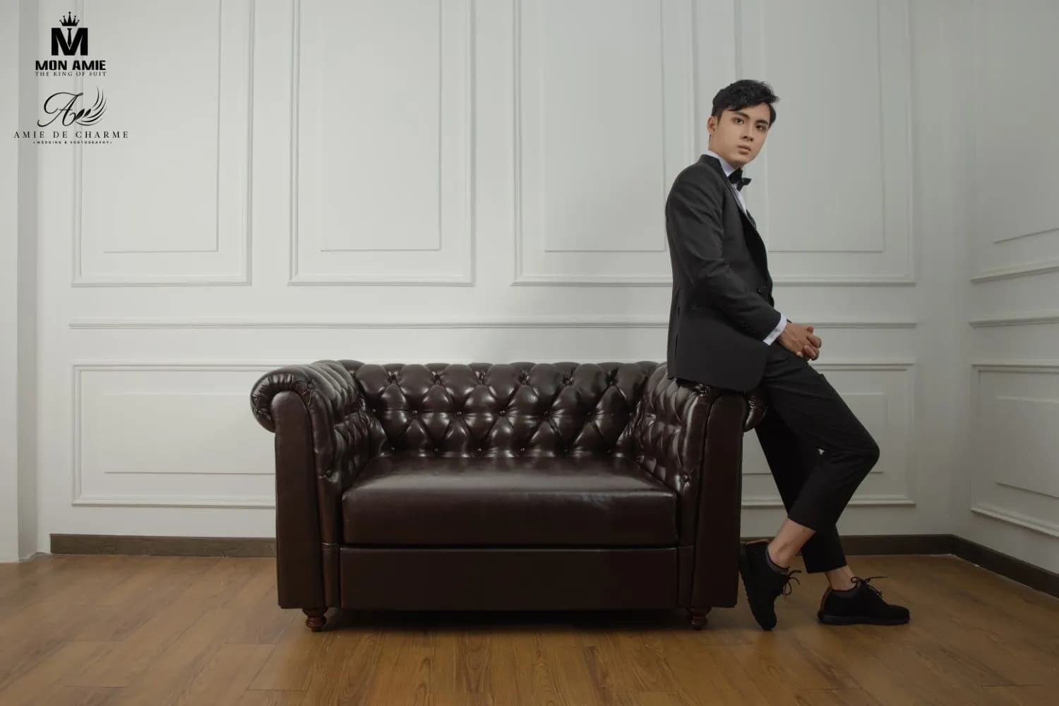 Suit Ba Mảnh Bốn Sắc — Mon Amie