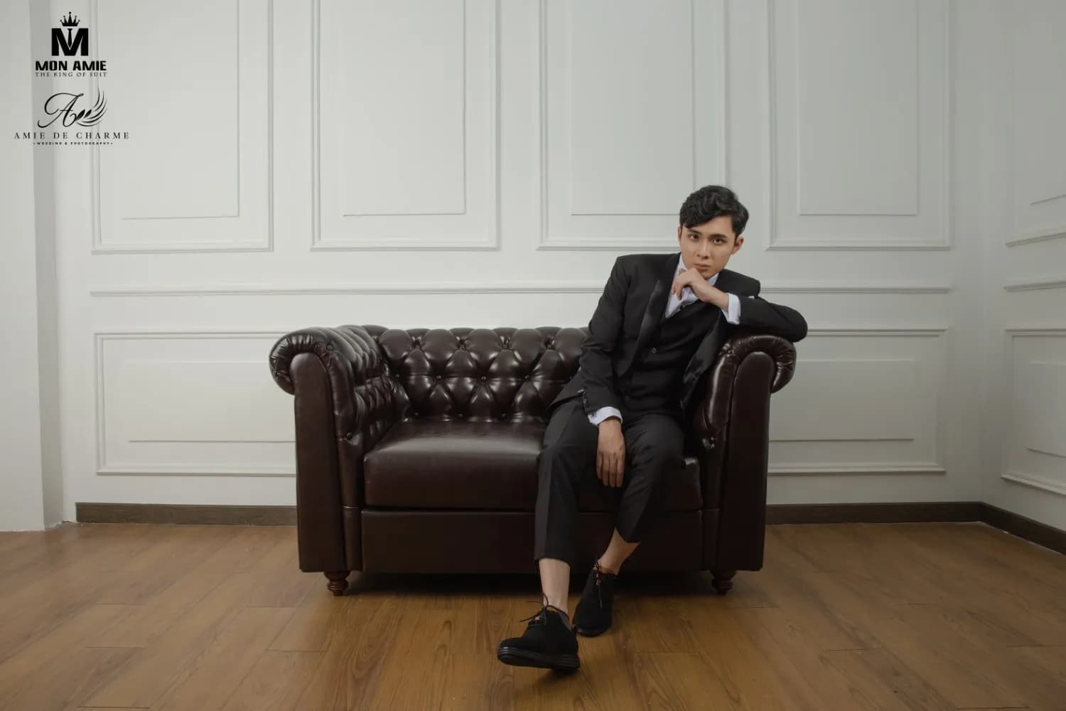 Suit Ba Mảnh Bốn Sắc — Mon Amie