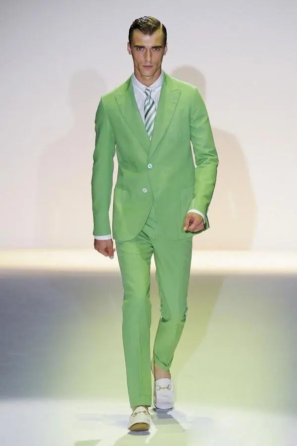 Xu hướng suit màu sắc Xuân Hè 2015 cho các chàng