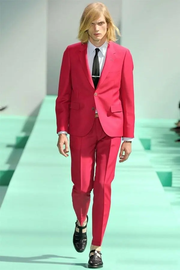 Xu hướng suit màu sắc Xuân Hè 2015 cho các chàng