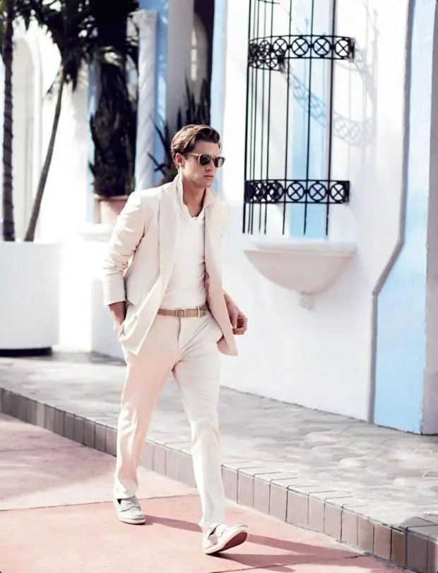Ngày nắng nhẹ với Vest