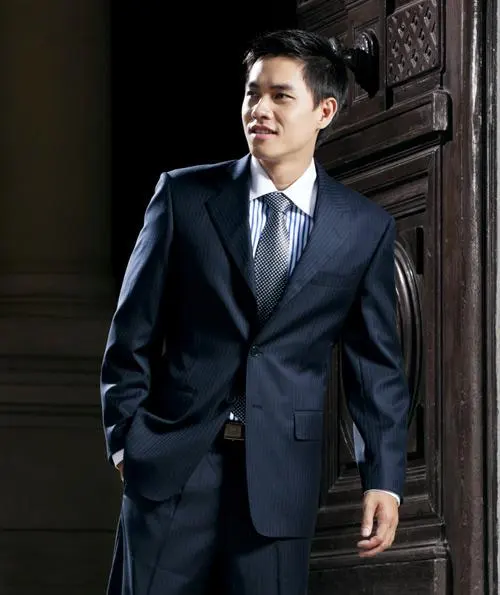 Lịch lãm với vest công sở