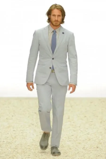 Những kiểu vest mùa hè cho chú rể
