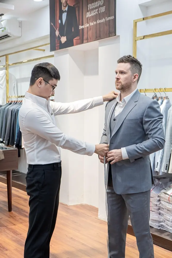Mon Amie Tailor – Thương hiệu Veston Đẳng Cấp dành cho Chú Rể và Doanh Nhân số 1 tại TPHCM.
